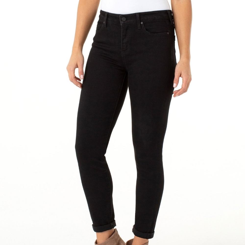 Cami Cropped Roll Cuff Skinny Jeans